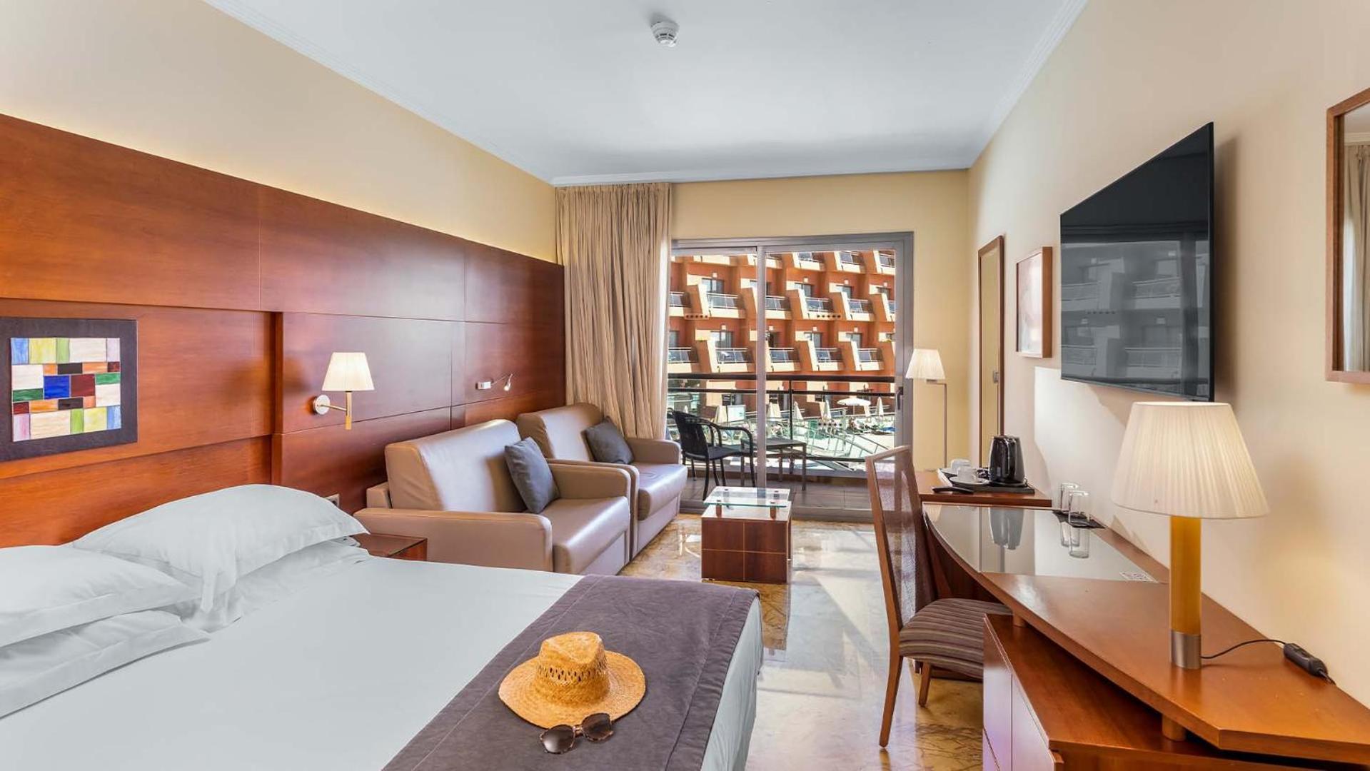 Superior Family Room